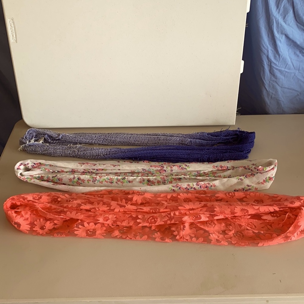 3 infinity scarfs - Picture 3 of 3